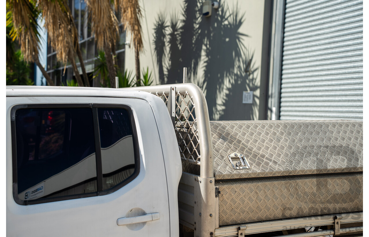 3/2013 Nissan Navara RX (4x2) D40 MY11 Dual Cab P/Up White 2.5L