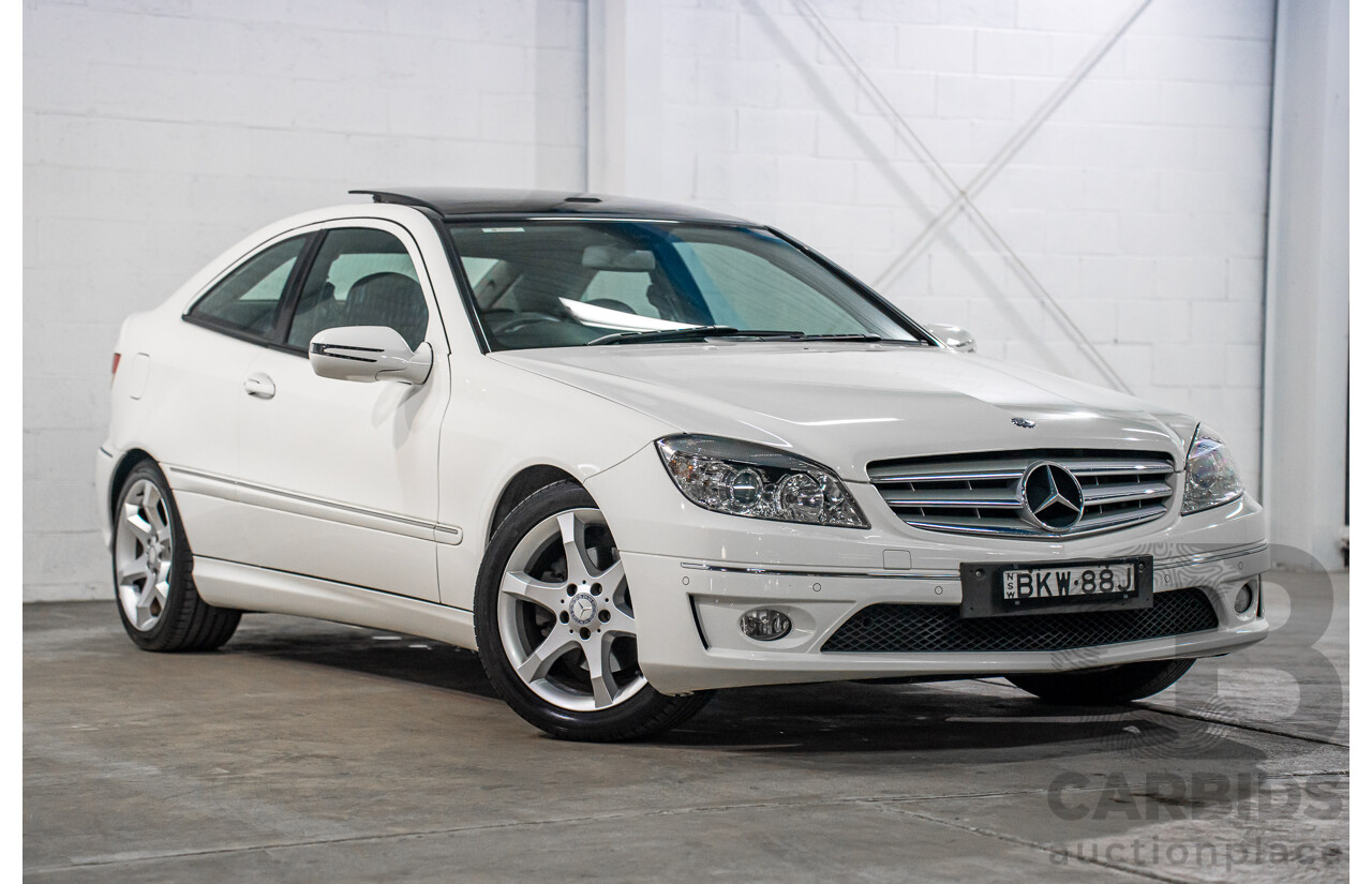 7/2009 Mercedes-Benz CLC 200 Kompressor 203 2d Coupe Calcite White Supercharged 1.8L