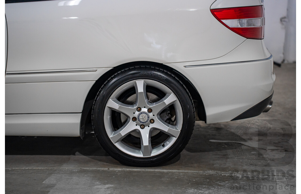 7/2009 Mercedes-Benz CLC 200 Kompressor 203 2d Coupe Calcite White Supercharged 1.8L