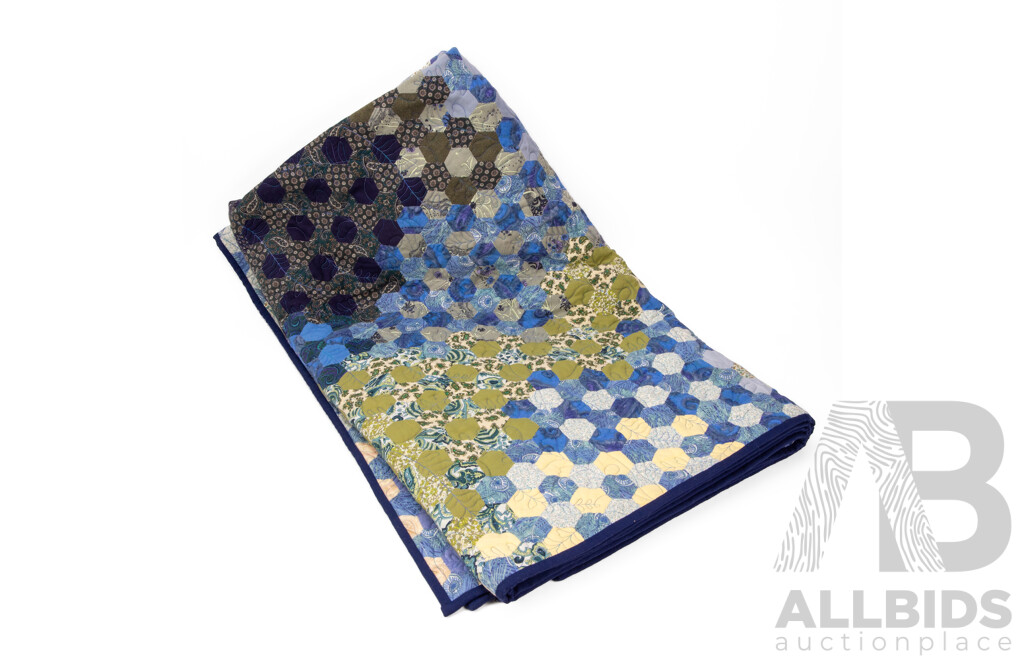 Absolutely Lovely Vintage Viyella Wool Hand Crafted Quilt, 206 x 174 cm (approx dimensions)