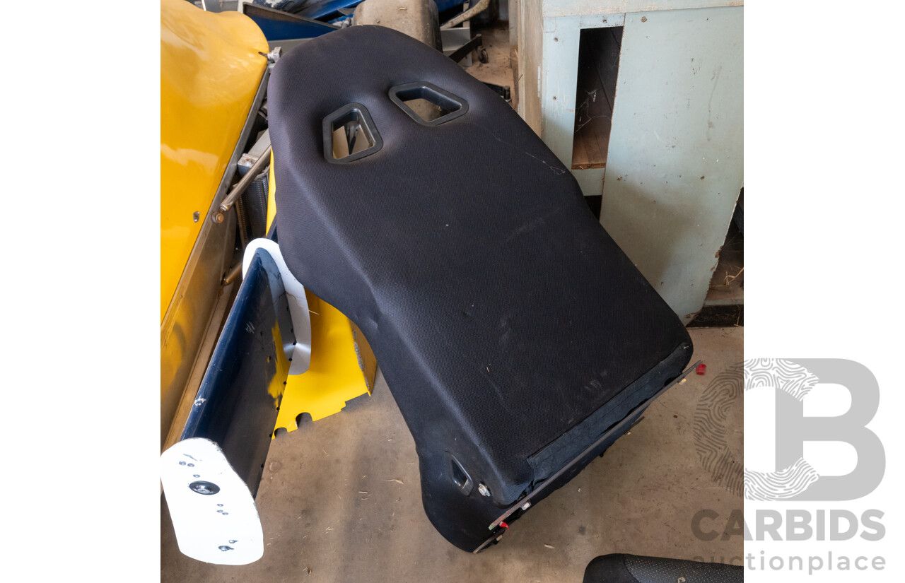 Saas Fixed Back Racing Seat