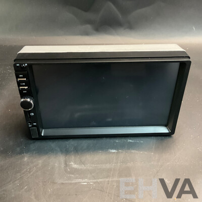 Performer 900Amp Jump Starter, Universal Front Car Seat Cover, Luxury Car Floor Mat (Model Not Specified), Car MP5 Player with Rear View Camera