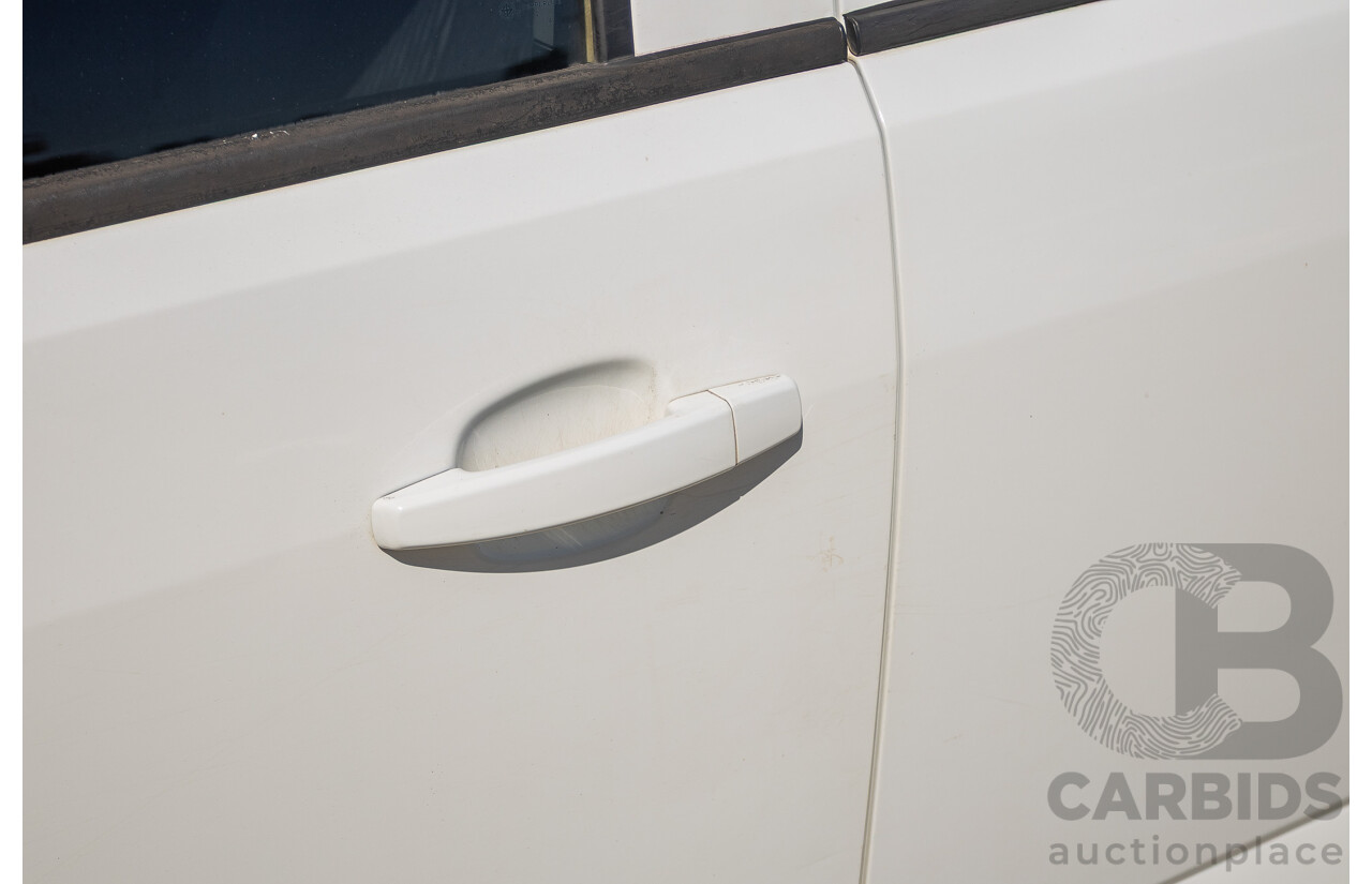 06/2012 Holden Colorado LX (4x4) RG Crew Cab P/Up White Turbo Diesel 2.8L