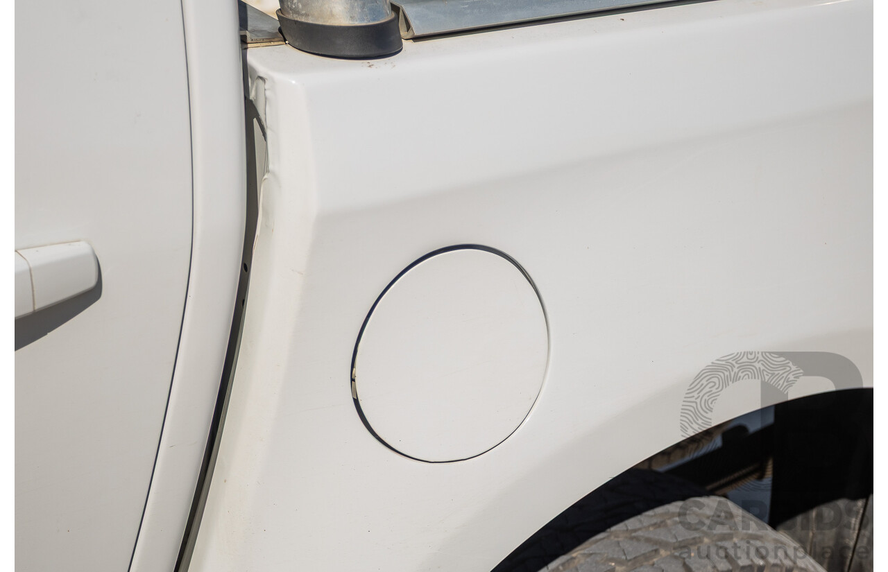 06/2012 Holden Colorado LX (4x4) RG Crew Cab P/Up White Turbo Diesel 2.8L