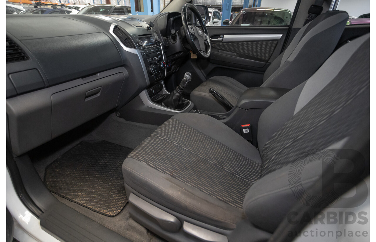 06/2012 Holden Colorado LX (4x4) RG Crew Cab P/Up White Turbo Diesel 2.8L