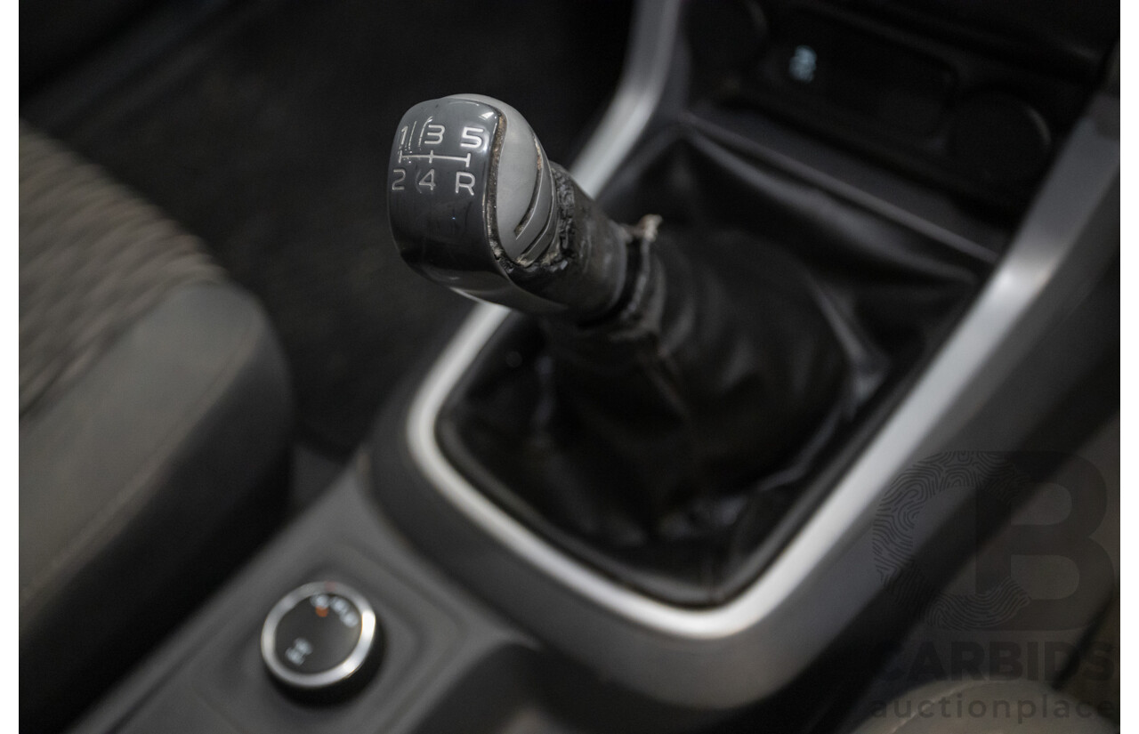 06/2012 Holden Colorado LX (4x4) RG Crew Cab P/Up White Turbo Diesel 2.8L