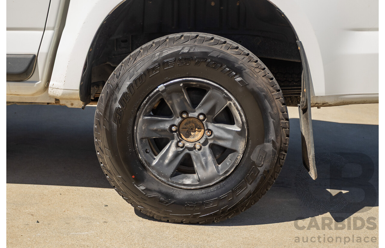 06/2012 Holden Colorado LX (4x4) RG Crew Cab P/Up White Turbo Diesel 2.8L