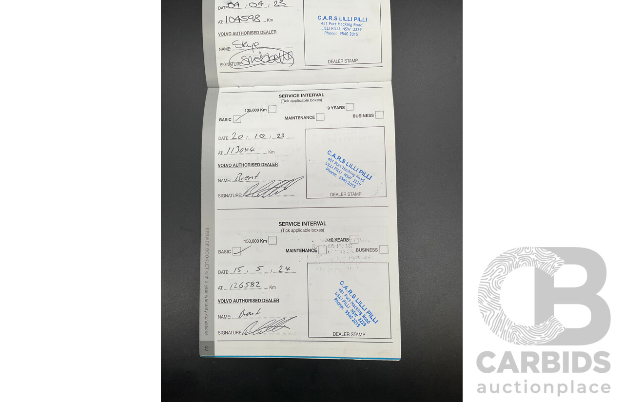 08/2014 Volvo XC90 D5 R-Design (AWD) MY14 4d Wagon Black Sapphire Metallic Turbo Diesel 2.4L