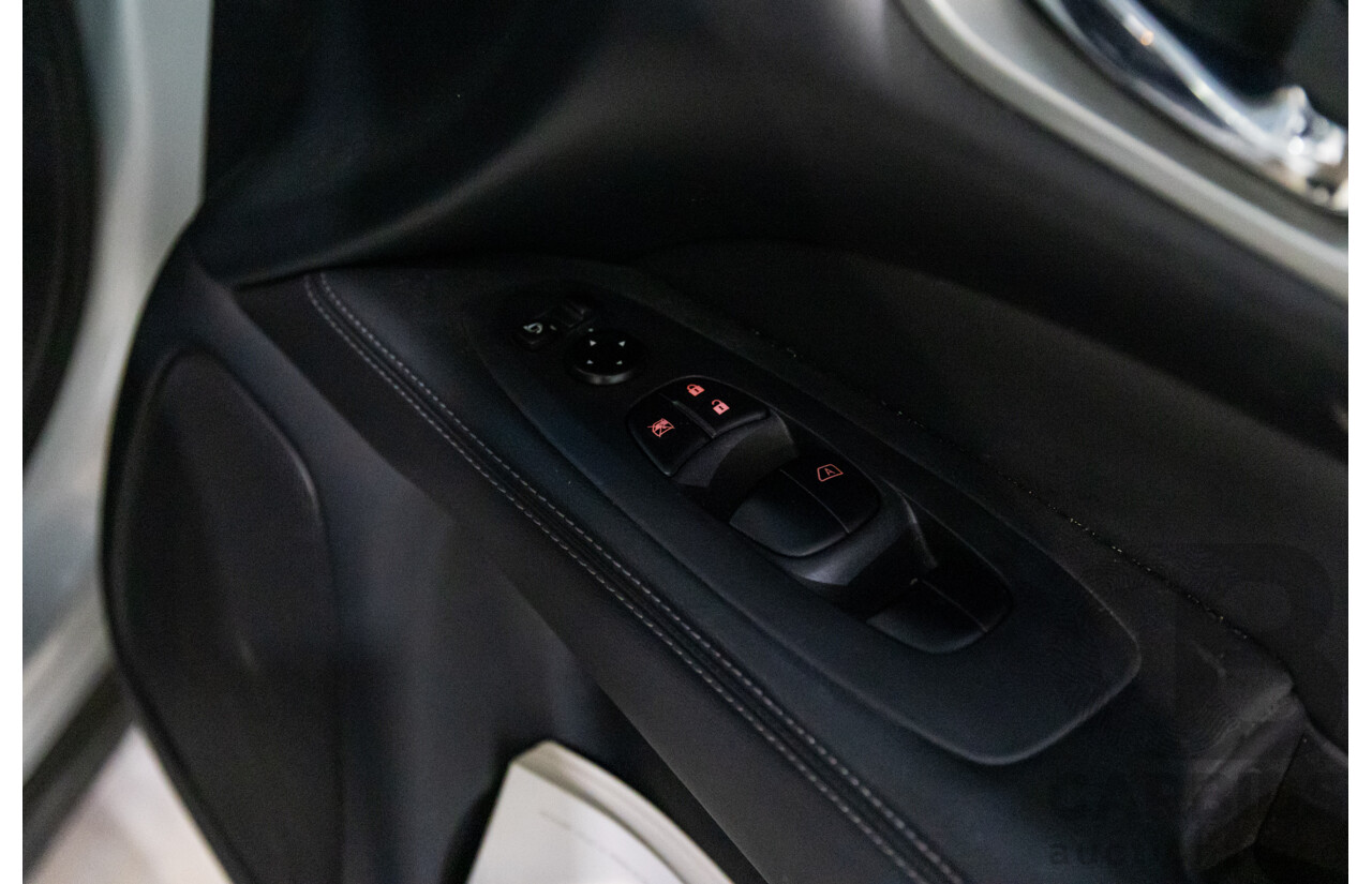 01/2019 Nissan Pathfinder ST (FWD) R52 MY17 Series 2 4d Wagon Brilliant Silver Metallic V6 3.5L