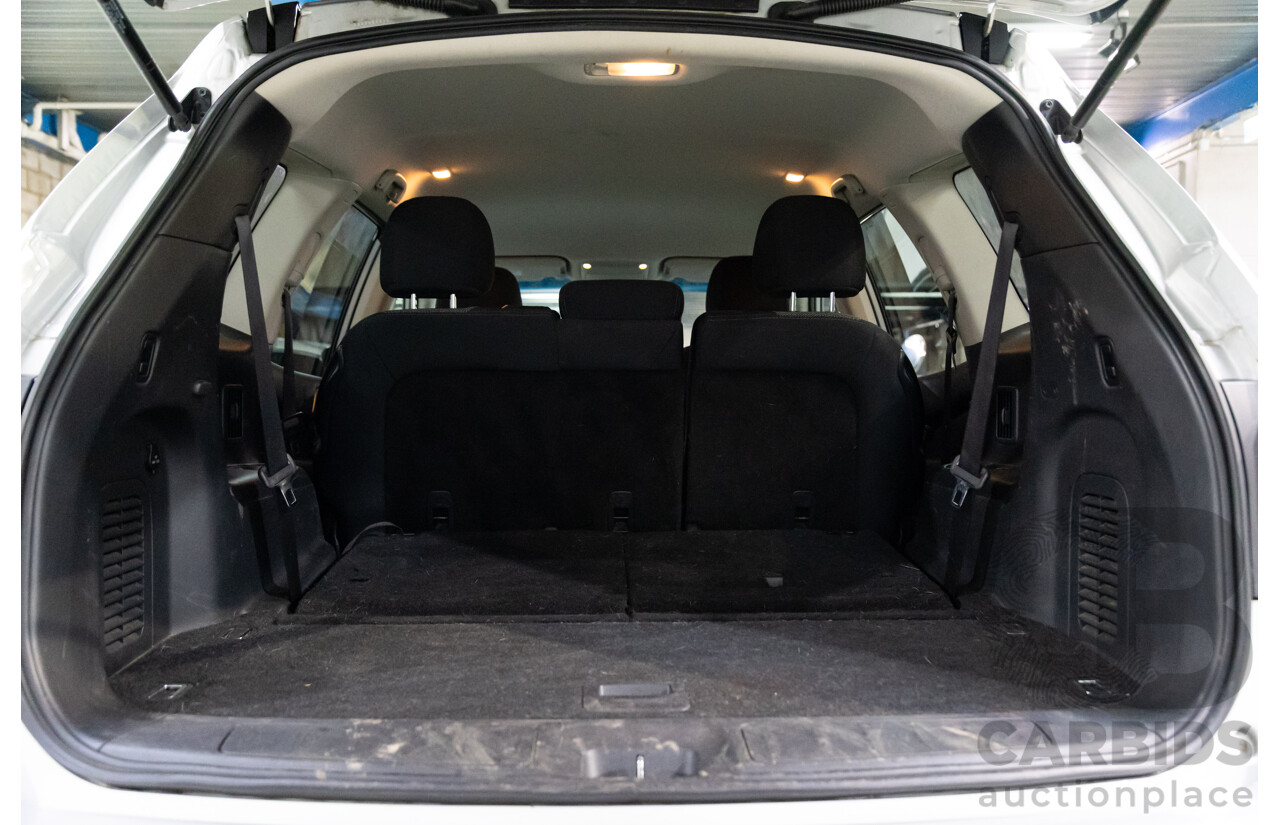 01/2019 Nissan Pathfinder ST (FWD) R52 MY17 Series 2 4d Wagon Brilliant Silver Metallic V6 3.5L