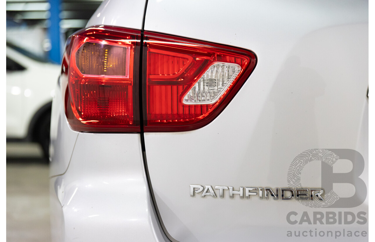 01/2019 Nissan Pathfinder ST (FWD) R52 MY17 Series 2 4d Wagon Brilliant Silver Metallic V6 3.5L