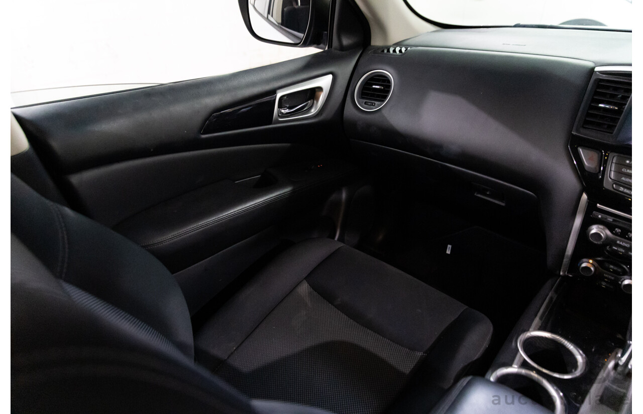 01/2019 Nissan Pathfinder ST (FWD) R52 MY17 Series 2 4d Wagon Brilliant Silver Metallic V6 3.5L