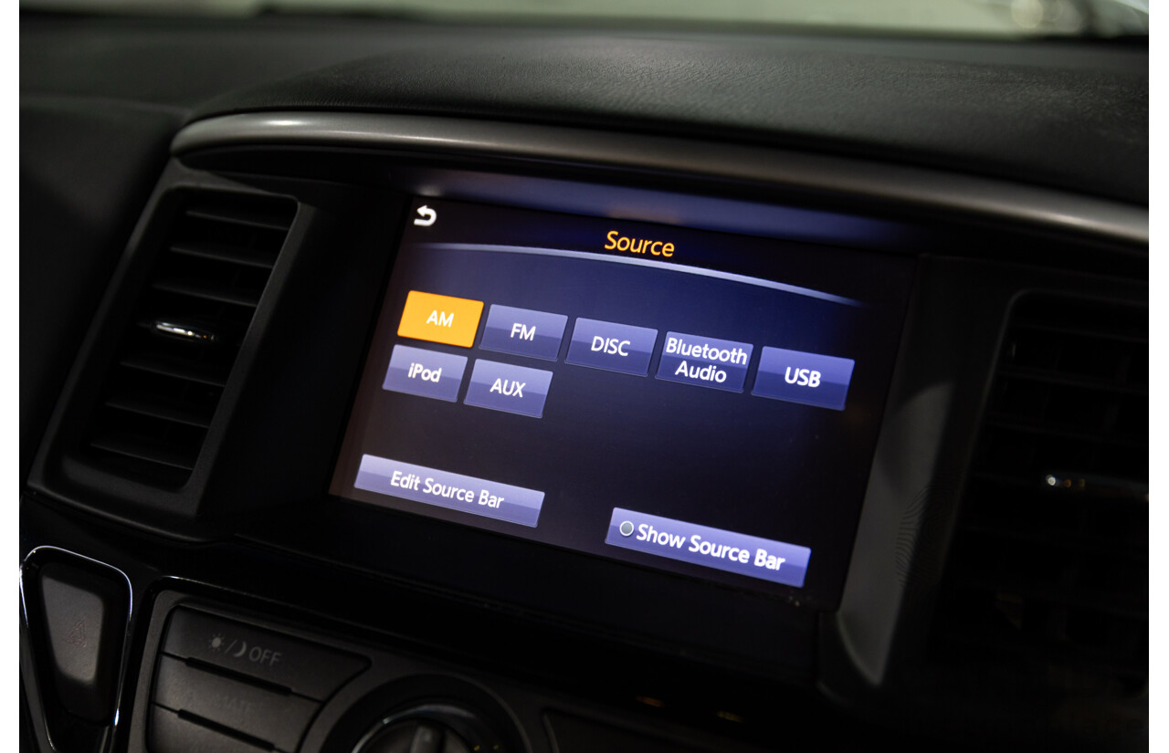 01/2019 Nissan Pathfinder ST (FWD) R52 MY17 Series 2 4d Wagon Brilliant Silver Metallic V6 3.5L