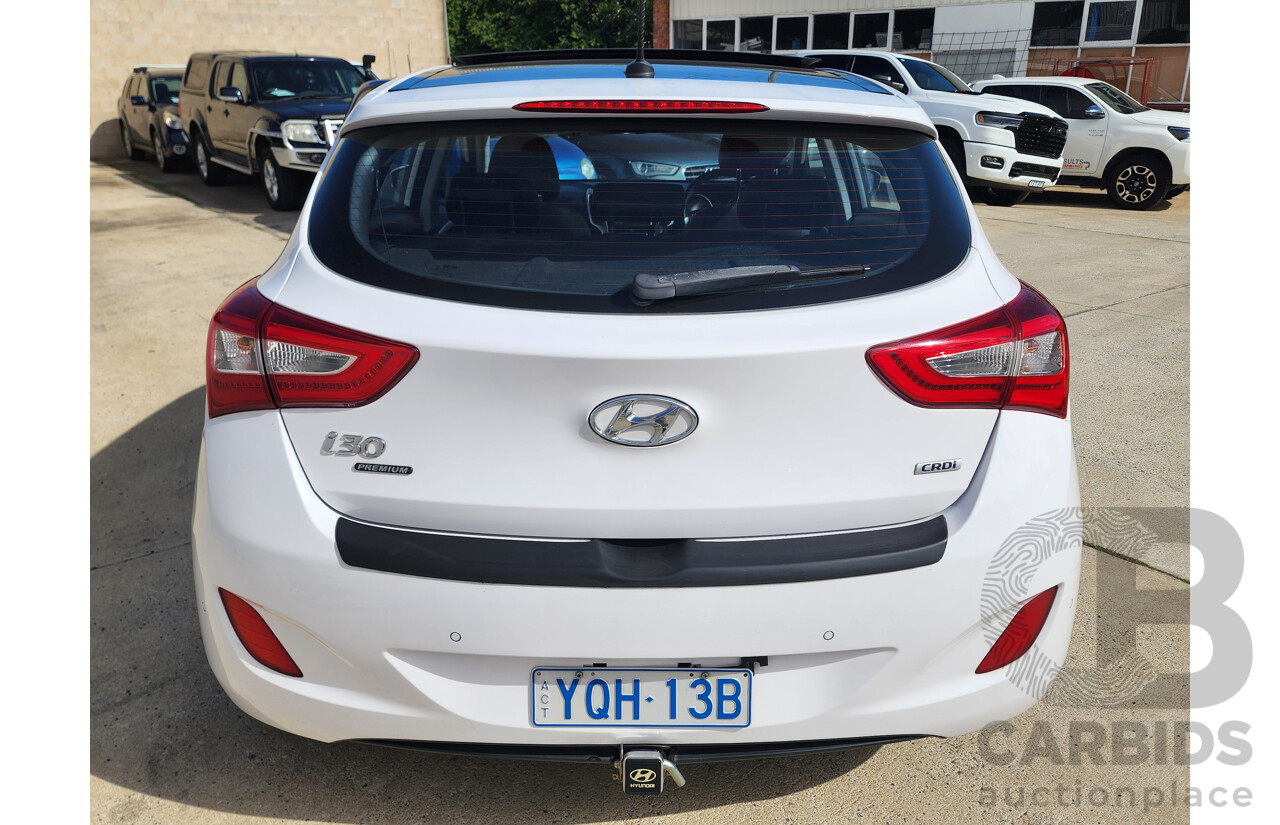 7/2015 Hyundai i30 Premium 1.6 CRDi GD3 SERIES 2 5d Hatchback White 1.6L