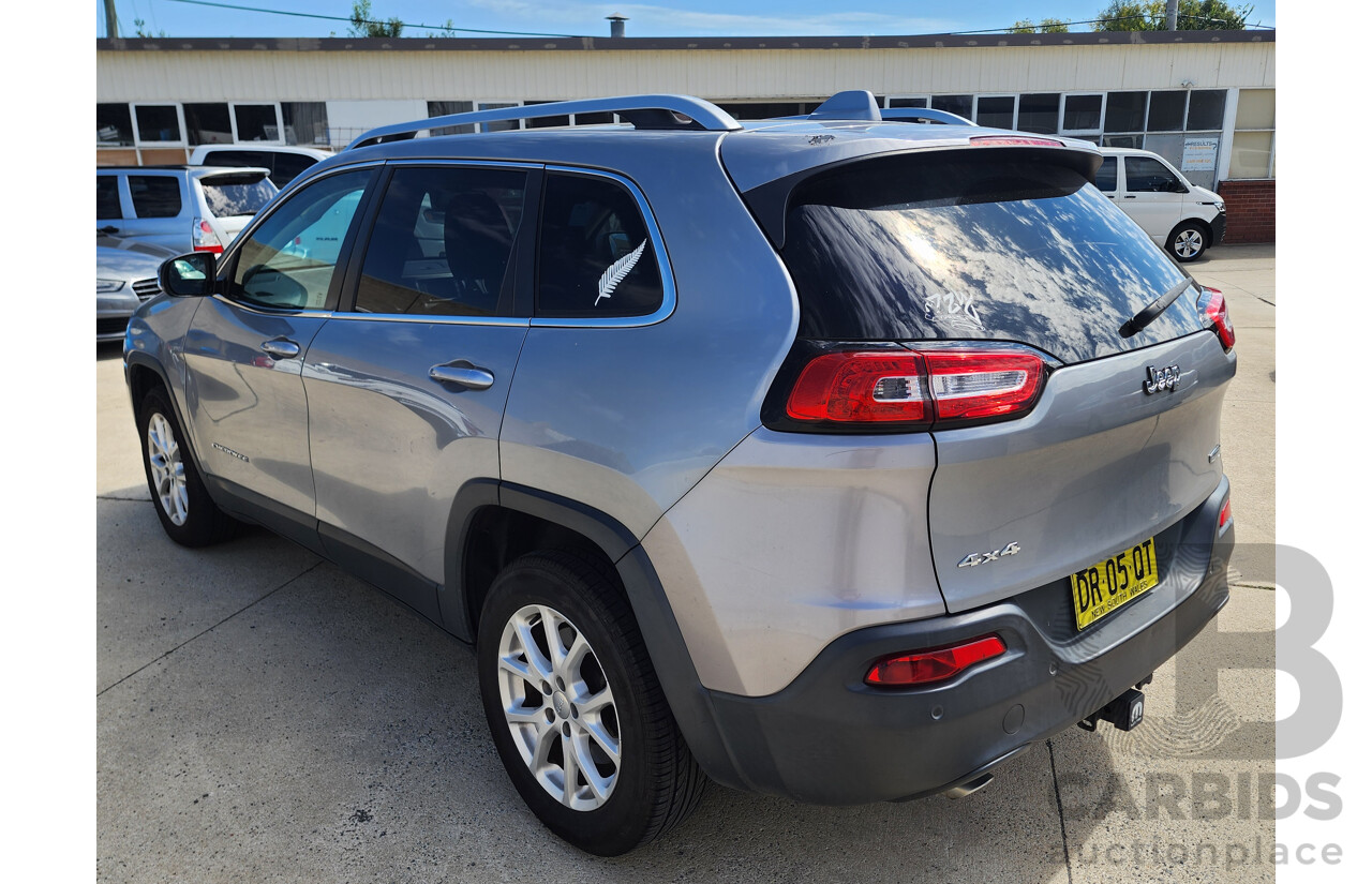 6/2014 Jeep Cherokee Longitude (4x4) KL MY15 4d Wagon Silver 3.2L
