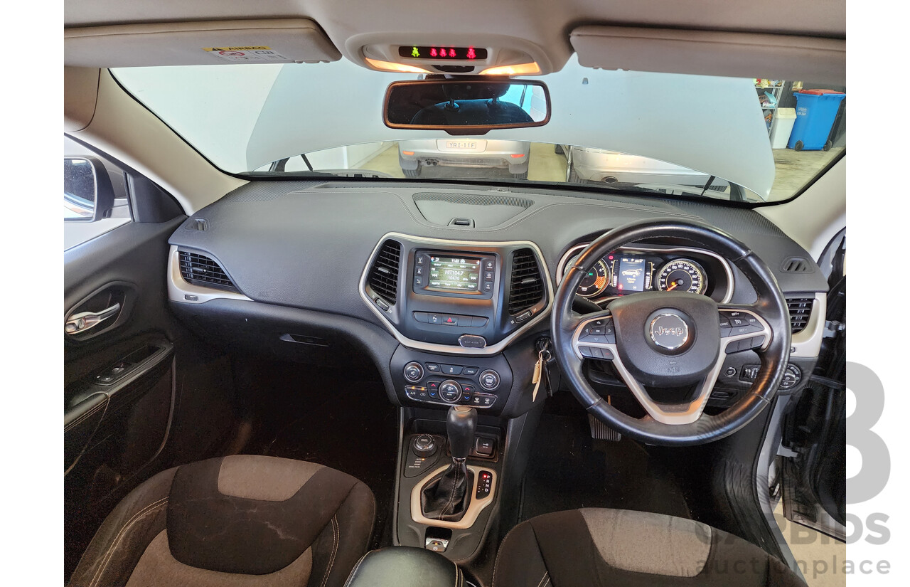 6/2014 Jeep Cherokee Longitude (4x4) KL MY15 4d Wagon Silver 3.2L