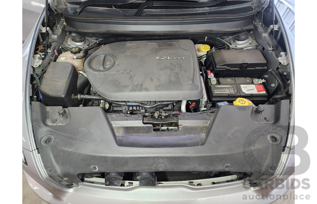 6/2014 Jeep Cherokee Longitude (4x4) KL MY15 4d Wagon Silver 3.2L