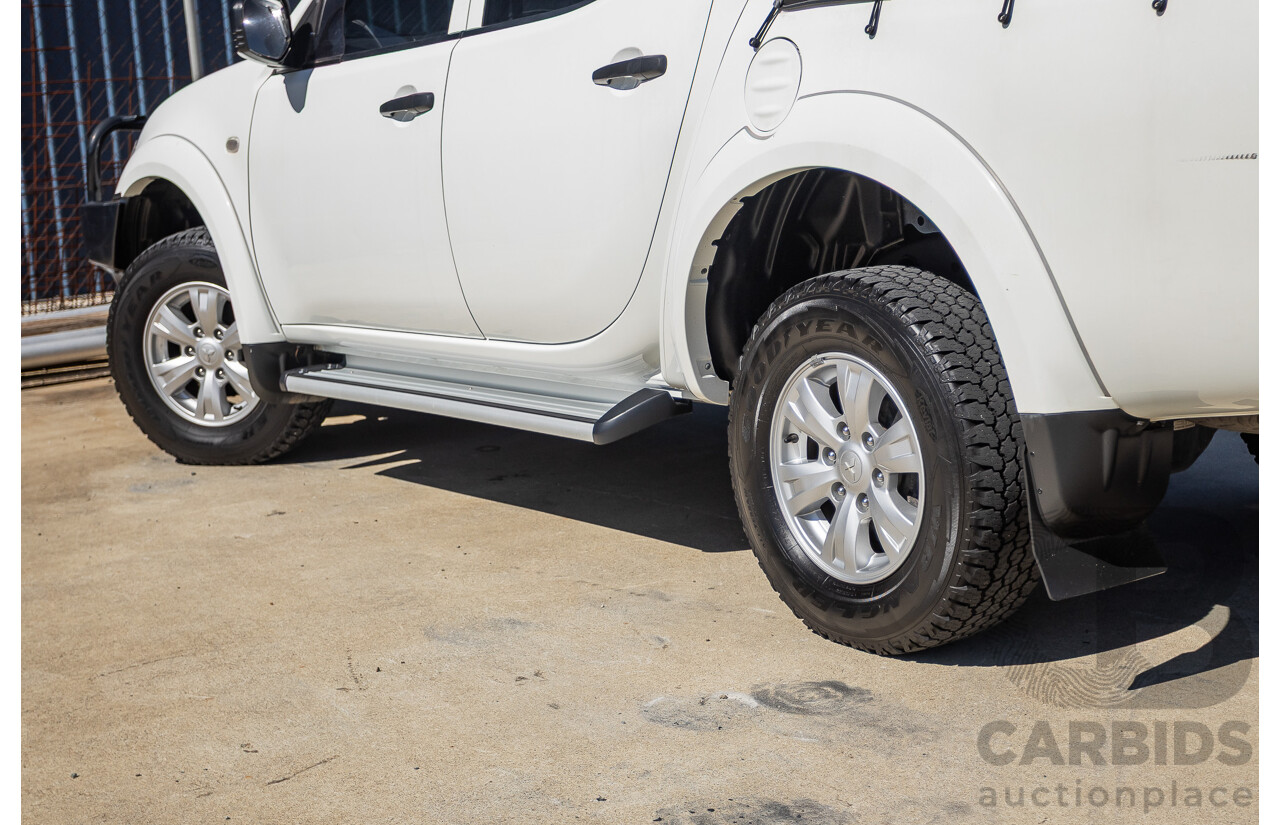 04/2015 Mitsubishi Triton GLX (4x4) MY15 Double Cab Utility White Turbo Diesel 2.5L