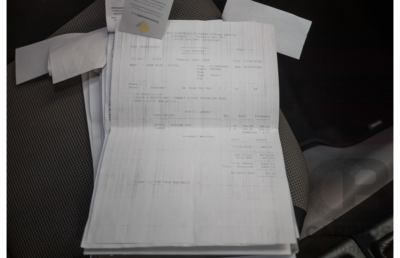 04/2015 Mitsubishi Triton GLX (4x4) MY15 Double Cab Utility White Turbo Diesel 2.5L