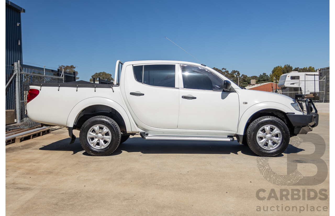 04/2015 Mitsubishi Triton GLX (4x4) MY15 Double Cab Utility White Turbo Diesel 2.5L