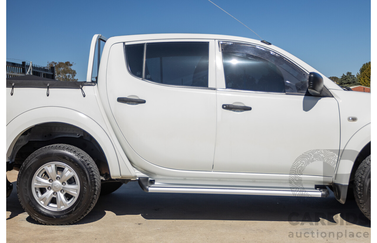 04/2015 Mitsubishi Triton GLX (4x4) MY15 Double Cab Utility White Turbo Diesel 2.5L