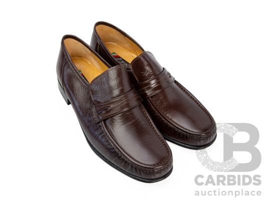 Pair of Palmone Men's Hand Made Full Leather Loafers, Size 10