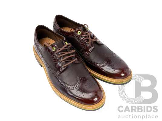 Pair of Clarks Men's Brown Leather Oxford Dress Shoes, Size 11.5