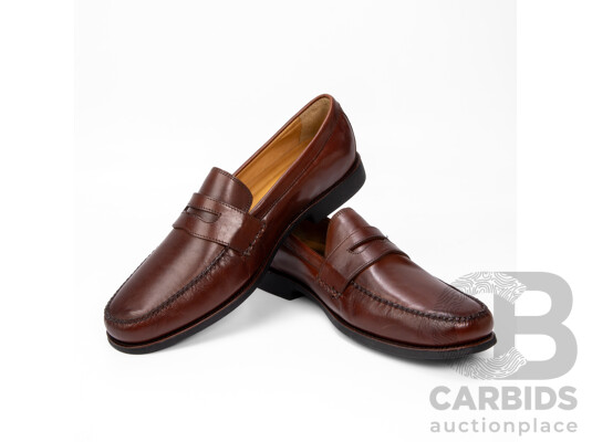 Pair of Johnston & Murphy Men's Loafers Brown, Size 12