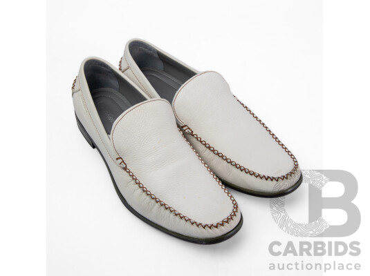 Pair of Calvin Klein Men's Pebbled White Leather Loafers, Size 12