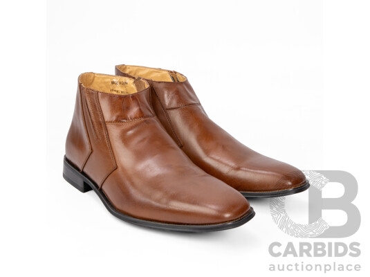 Pair of La Milano Men's Zipper Brown Leather Hi Top Dress Shoes, Size 12
