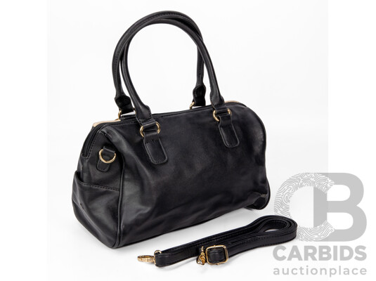 Kardashian Kollection Polyurethane Black & Light Tan Textured Crossbody/Handbag