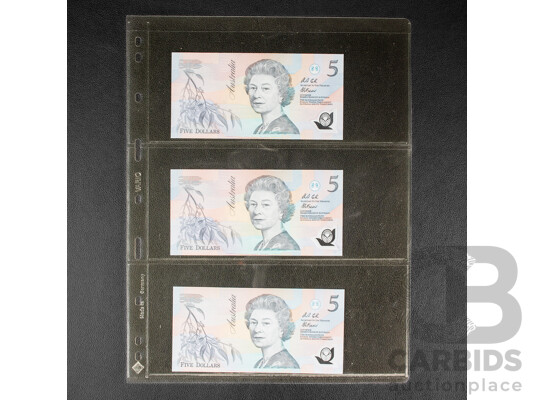 Three Australian 1992 UNC Five Dollar Notes, Fraser/Cole