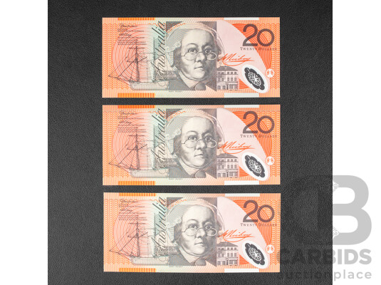 Three Australian 2006 UNC Twenty Dollar Notes, MacFarlane/Henry, Consecutive DD06406814 - DD06406816