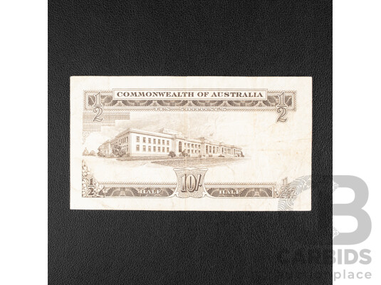 Australian 1961 Ten Shillings Note, R17 Coombs/Wilson, AH10 551209