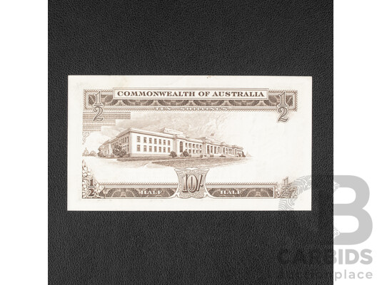 Australian 1961 Ten Shillings Note, R17 Coombs/Wilson AG 90 867805