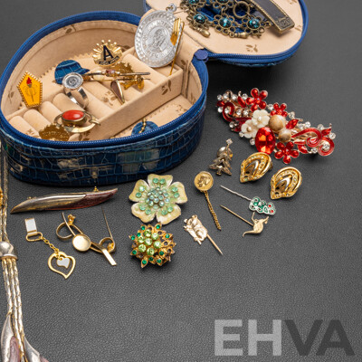 Collection of Costume Jewellery in Case