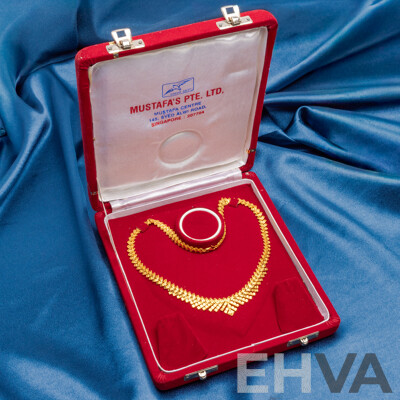 22ct Yellow Gold Chevron Fringe Necklace, Mustafa’s, Singapore (48.83g)