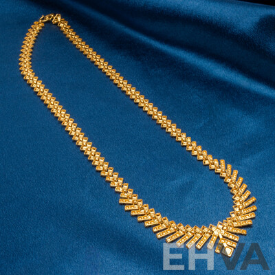 22ct Yellow Gold Chevron Fringe Necklace, Mustafa’s, Singapore (48.83g)