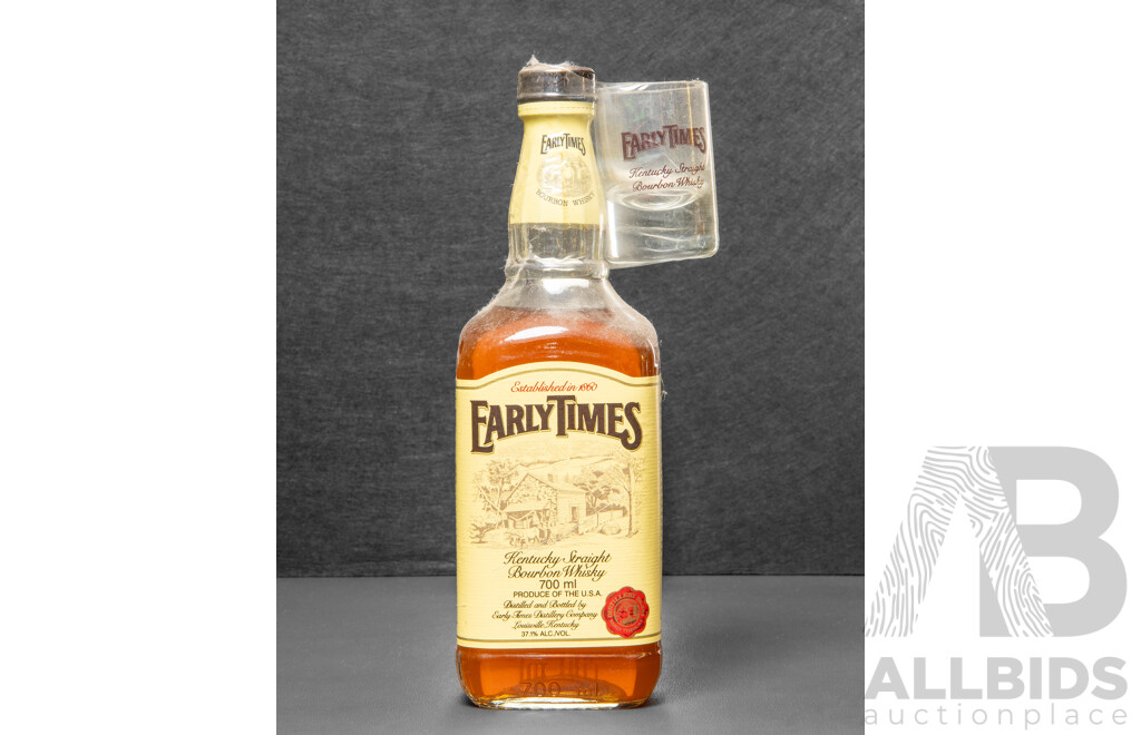 Early Times Kentucky Straight Bourbon Whiskey with Shot Glass