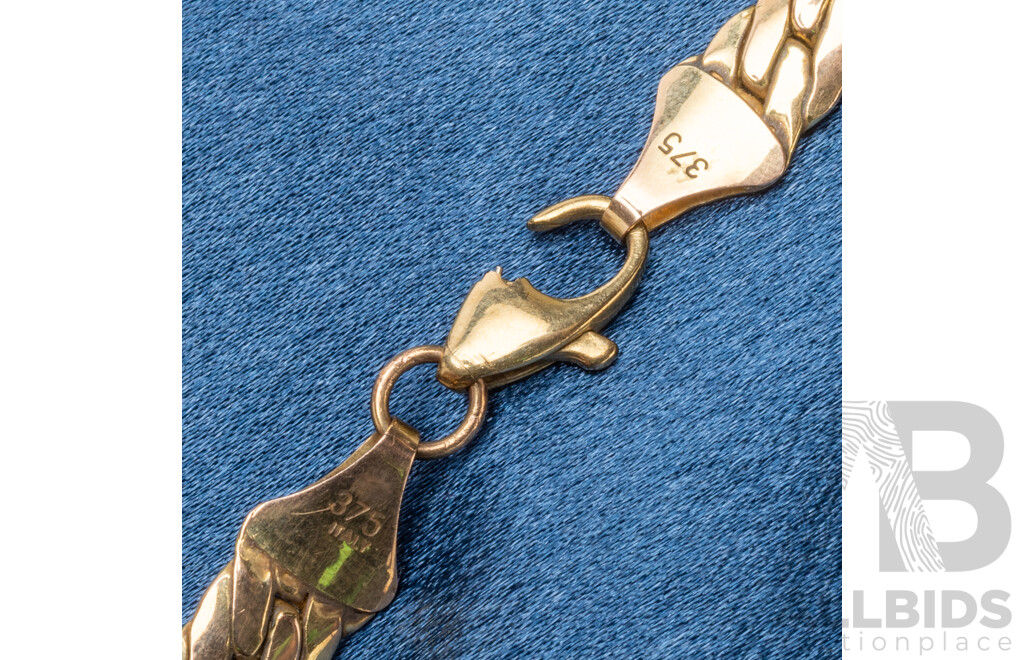 9ct Yellow Gold Flat Curb Necklace. Length - 45cms