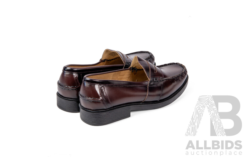 Pair of Nunn Bush Men's Brown Leather Loafers, Size 11.5