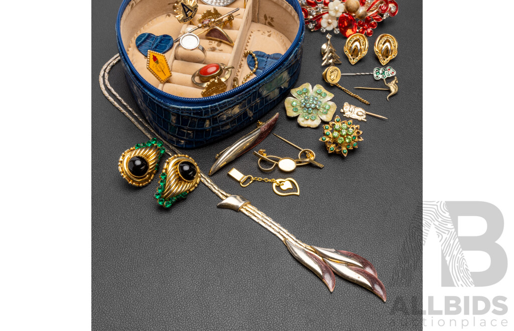 Collection of Costume Jewellery in Case