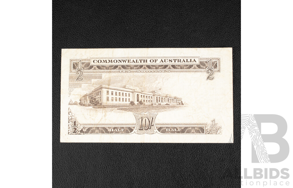 Australian 1961 Ten Shillings Note Coombs/Wilson, R17 AH00 663967