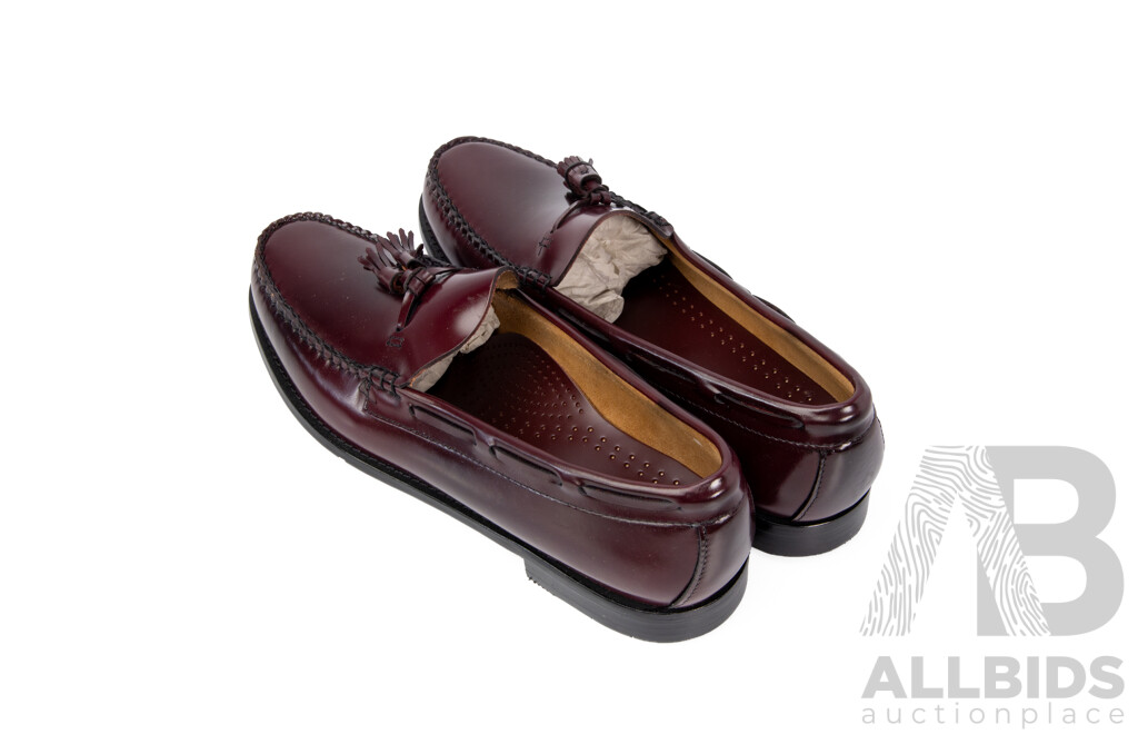 Pair of G.H Bass Co. Men's Burgundy Leather Tassel Loafers, Size 12