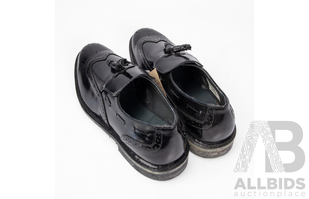 Pair of Executive Imperials Men's Black Leather Dress Loafers, Size 11.5