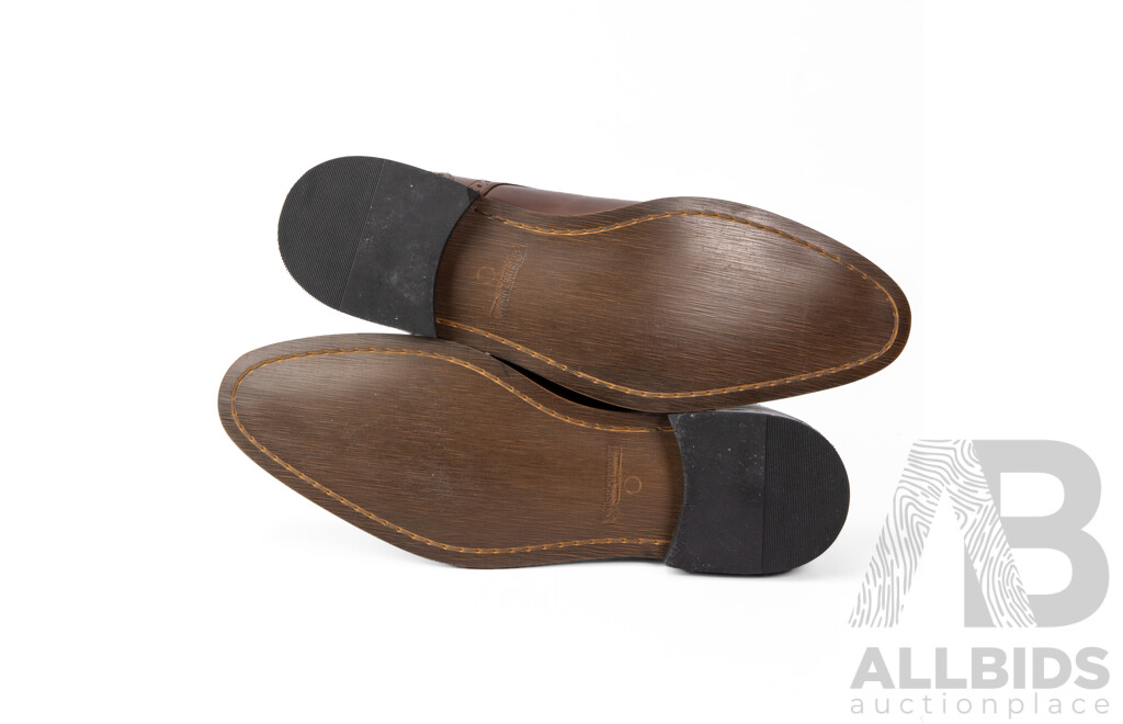 Pair of Stacy Adams Men's Brown Leather Dress Shoes, Size 12