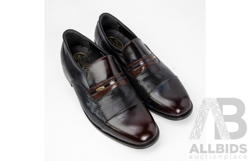 Pair of Dr Marcoss Men's Loafers Brown & Black, Size 10.5