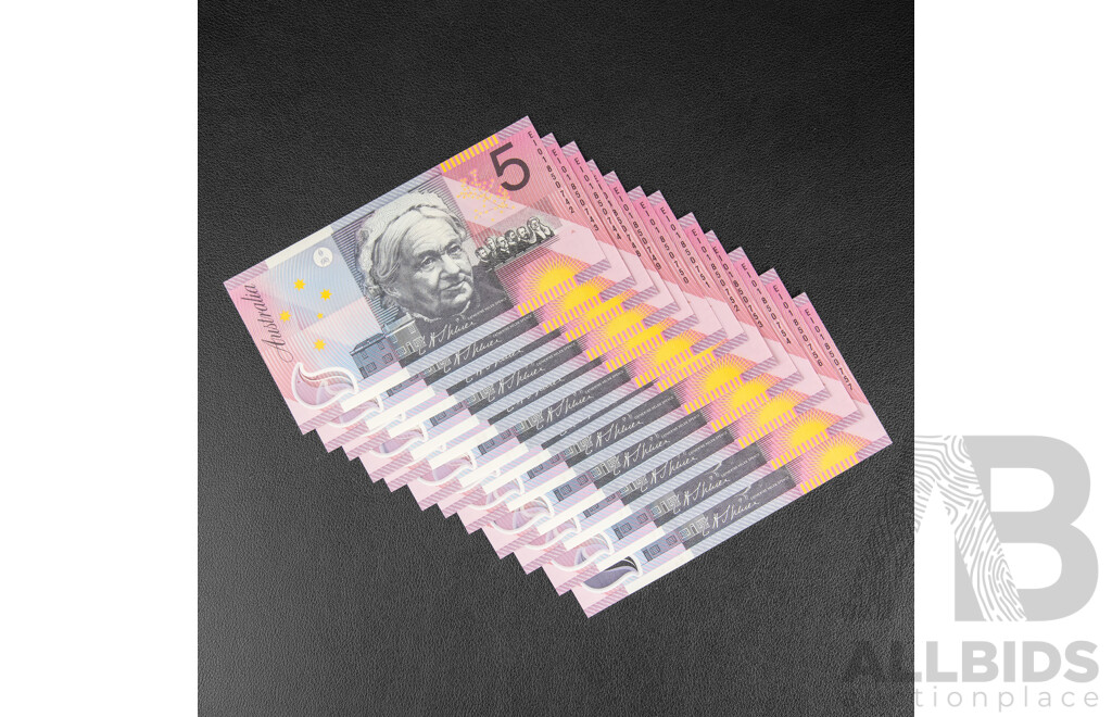 Twelve Australian 2001 UNC Five Dollar Notes, MacFarlane/Evans, Semi Consecutive EI 01850742 - EI 01850757 (Lacking 745, 746, 747, 755)