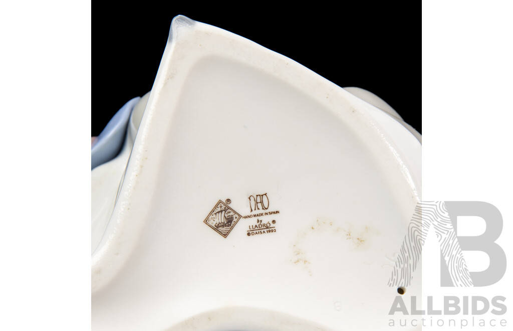 Large Porcelain ‘Spring Dance’ Lady Figure by José Puche for Nao