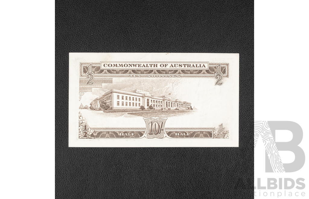 Australian 1961 Ten Shillings Note, R17 Coombs/Wilson AG 90 867805